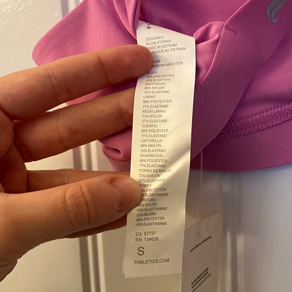 Fabletics All Day Every Day Low Impact Pink Bra - Picture 4 of 4
